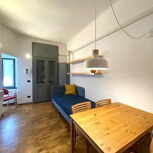 Easy - And Navigli 2* Milan