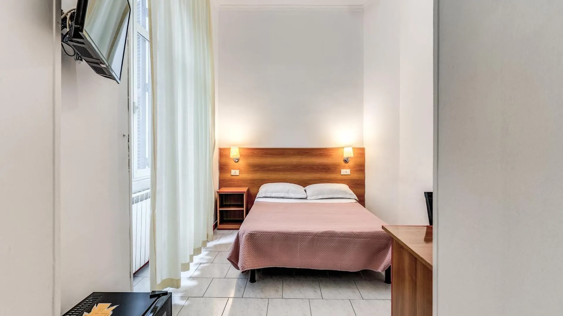 Hotel Altavilla 9 Roma 2*,  İtalya