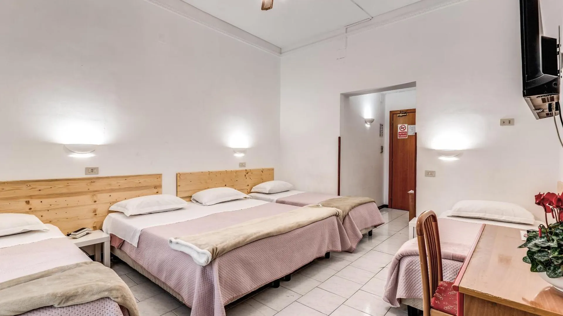 Hotel Altavilla 9 Řím 2*,