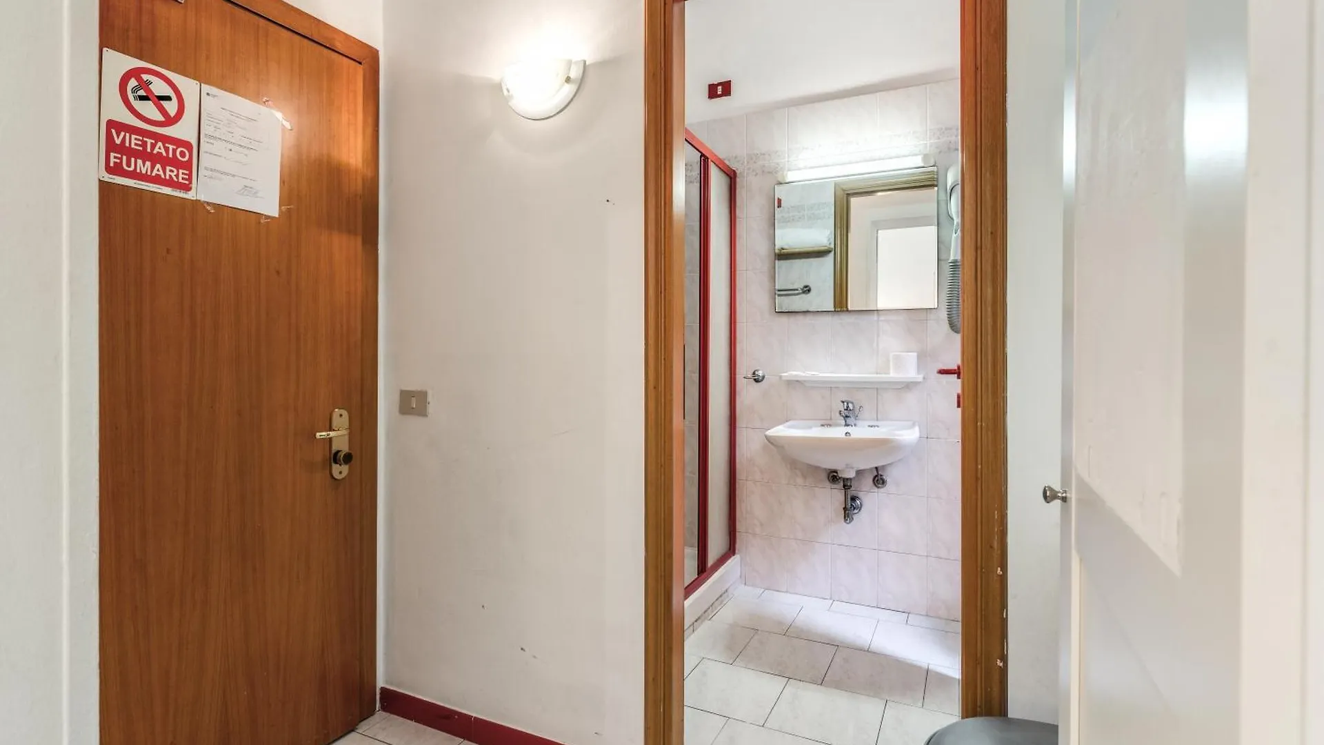 Hotel Altavilla 9 Rome 2*,